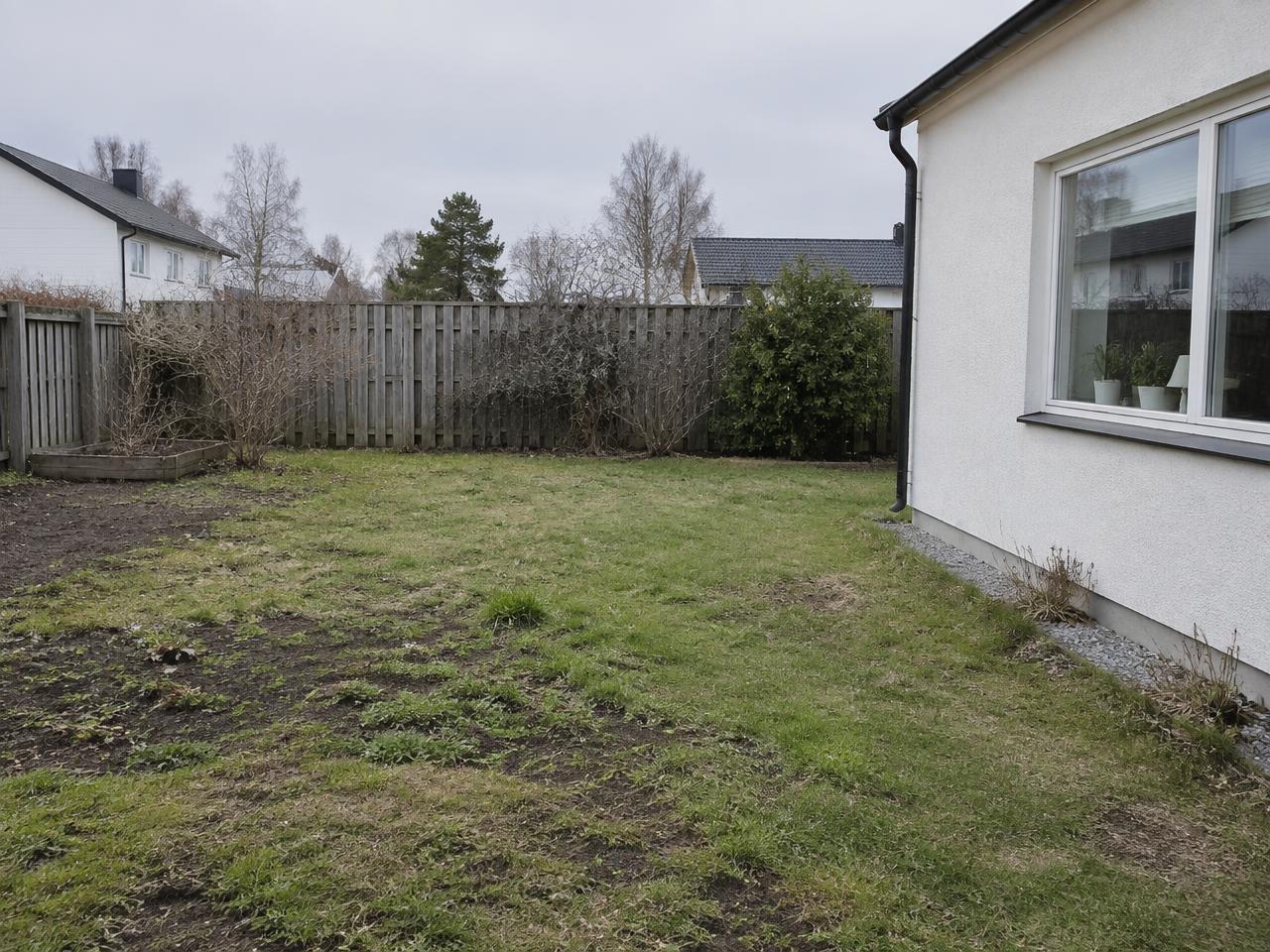 Before: Bare back lawn → Nordic deck garden